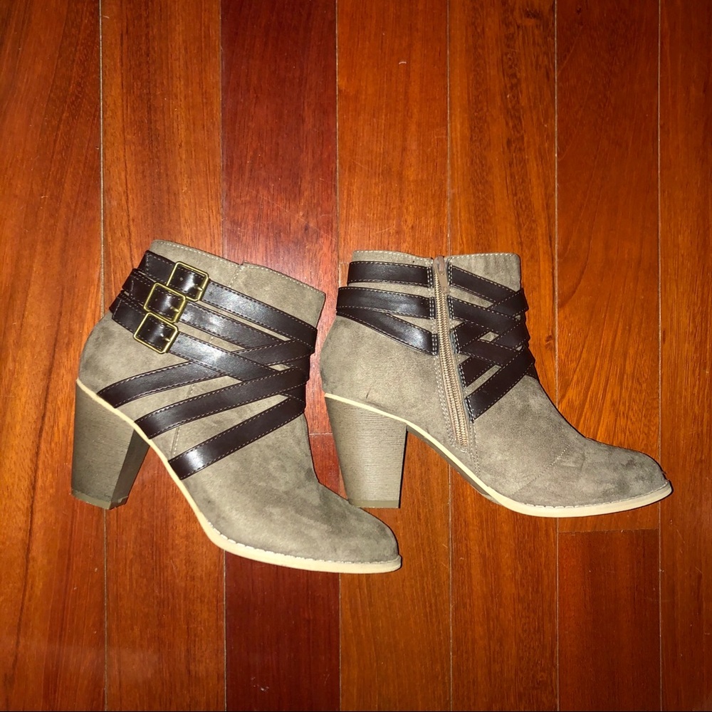 Suede tan booties with brown criss cross design